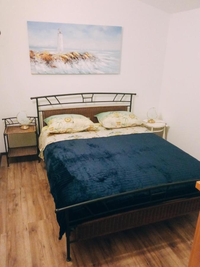 Holiday Home - Pavenka Donje Selo na Šolti Eksteriør bilde